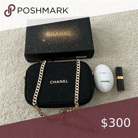 chanel vip gift pouch|chanel gift set holiday 2022.